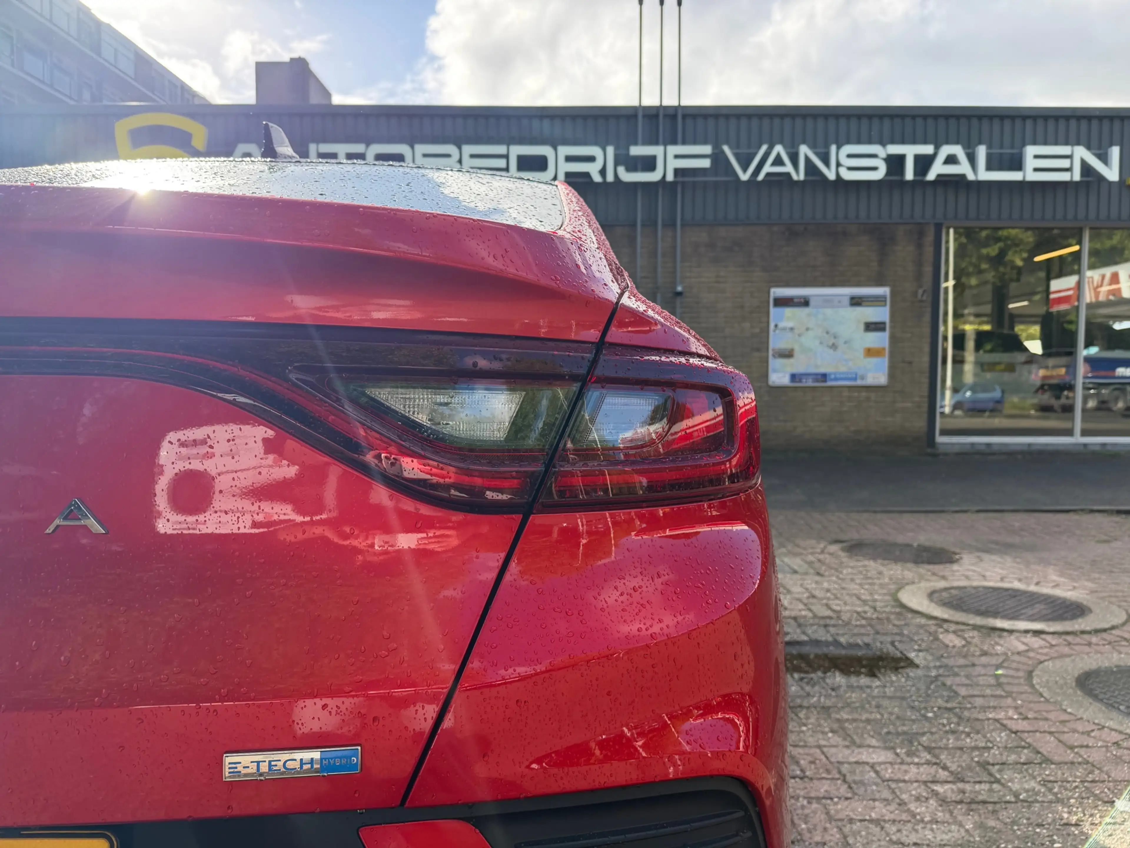 Renault Arkana 1.6 E-Tech full hybrid 145 esprit Alpine|Camera|St — photo 12