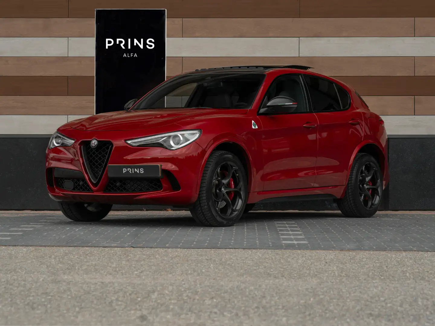 Alfa Romeo Stelvio 2.9 V6 AWD Quadrifoglio | Adapt. cruise | Veel car Rood - 1