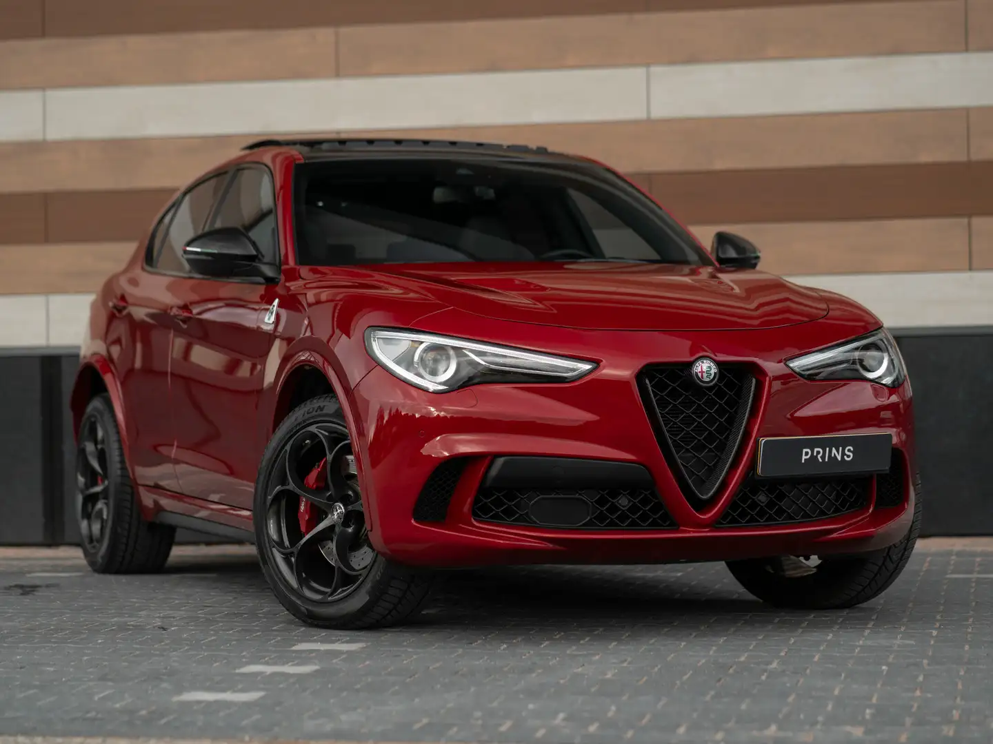 Alfa Romeo Stelvio 2.9 V6 AWD Quadrifoglio | Adapt. cruise | Veel car Rood - 2