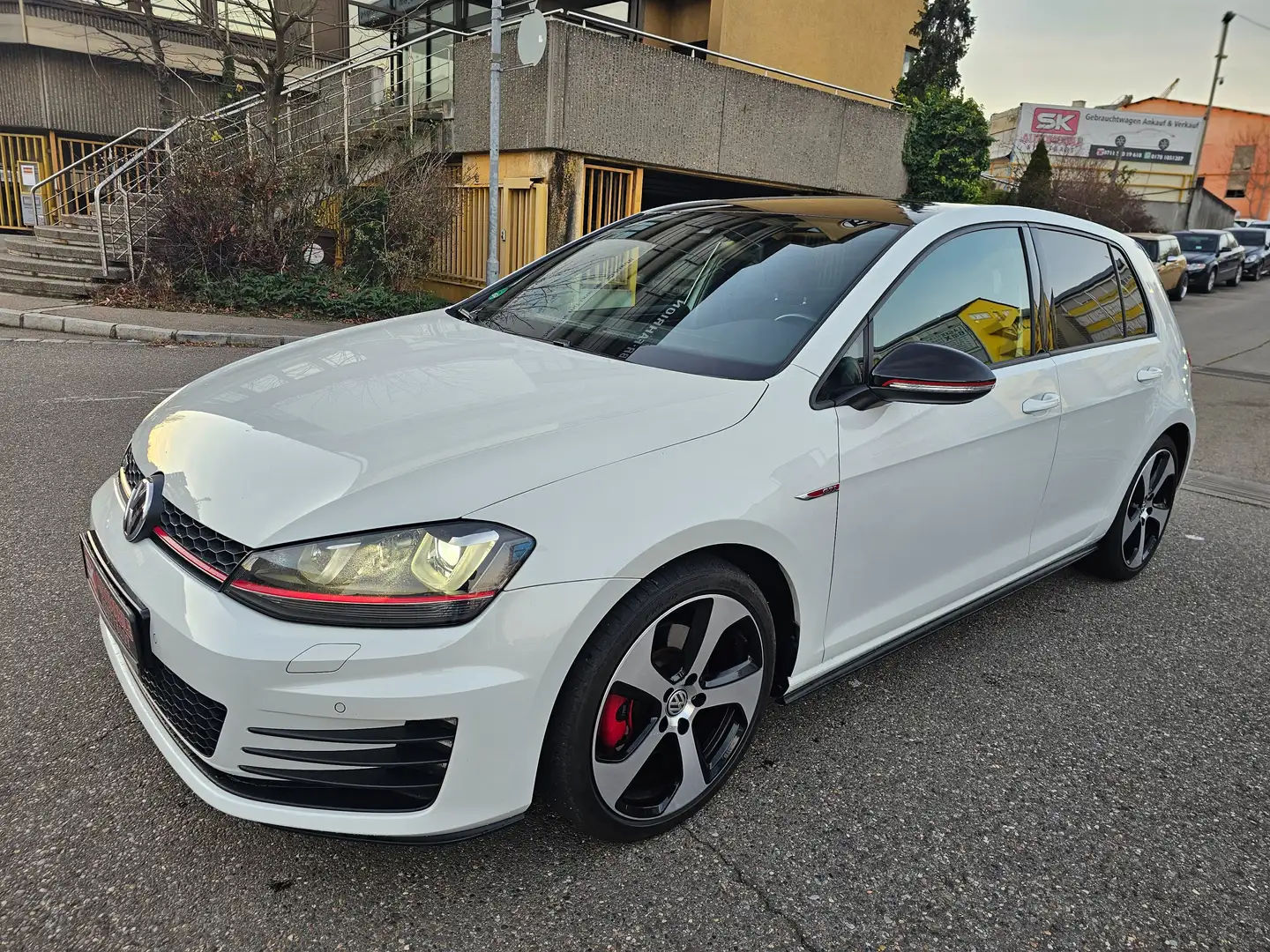 Volkswagen Golf GTI BlueMotion Technology Automatik Weiß - 1