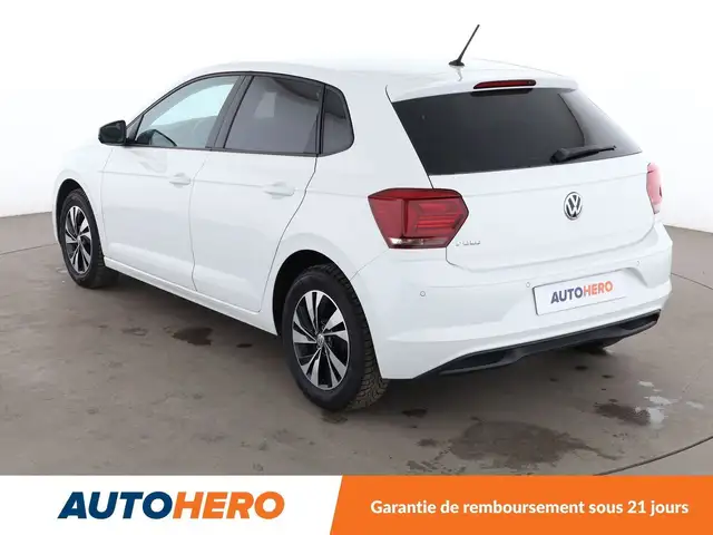 Volkswagen Polo view 4