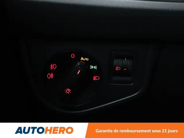 Volkswagen Polo view 30
