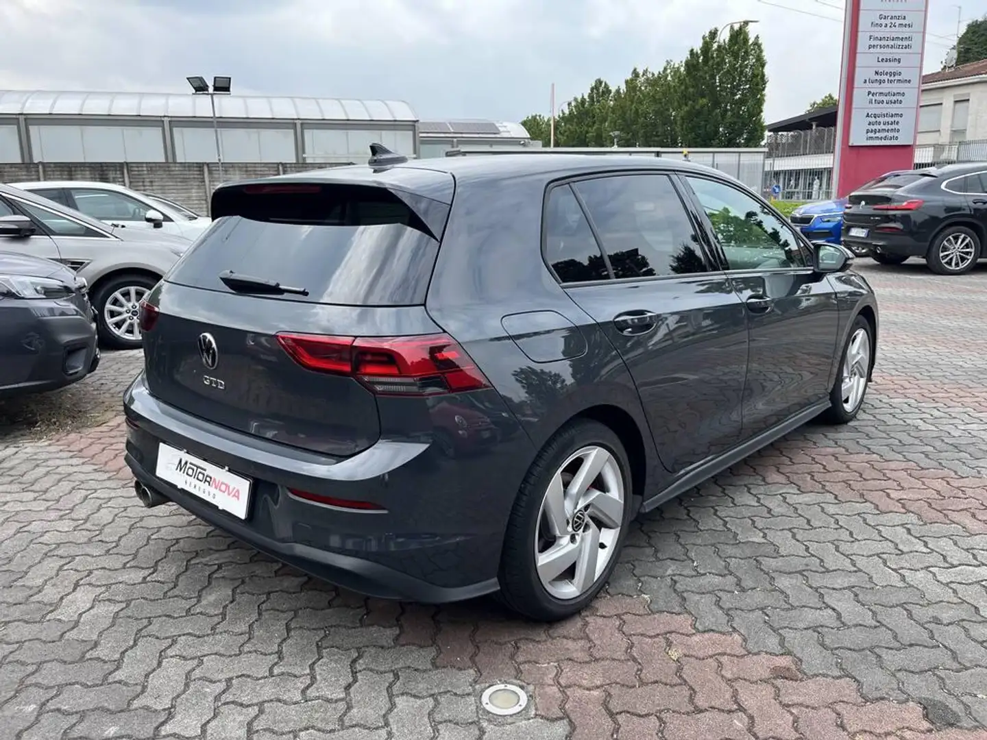 Volkswagen Golf 2.0 tdi GTD 200cv dsg Gris - 2