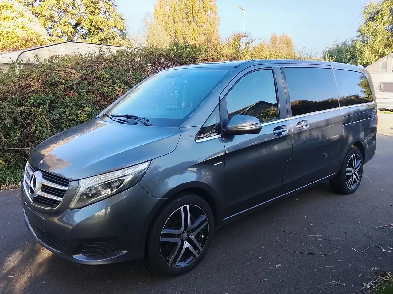 Mercedes-Benz V 250