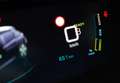 Peugeot 208 GT Eléctrico 100kW Amarillo - thumbnail 42