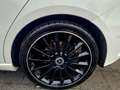 Mercedes-Benz A 220 Launch Edition AMG line Wit - thumbnail 15