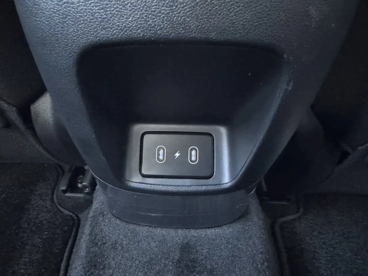 Hyundai ELANTRA снимка Hyundai ELANTRA