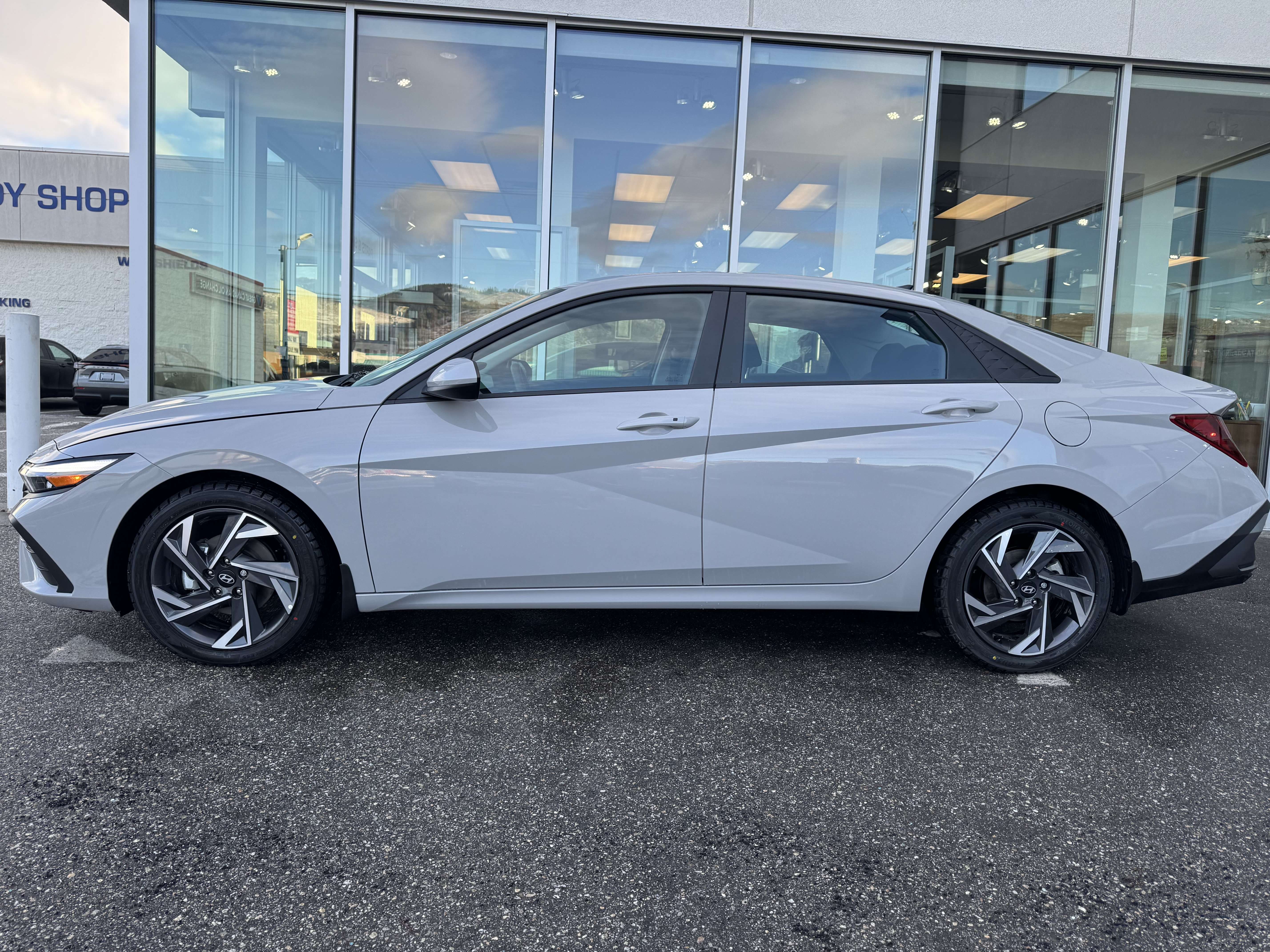 2025 Hyundai Elantra