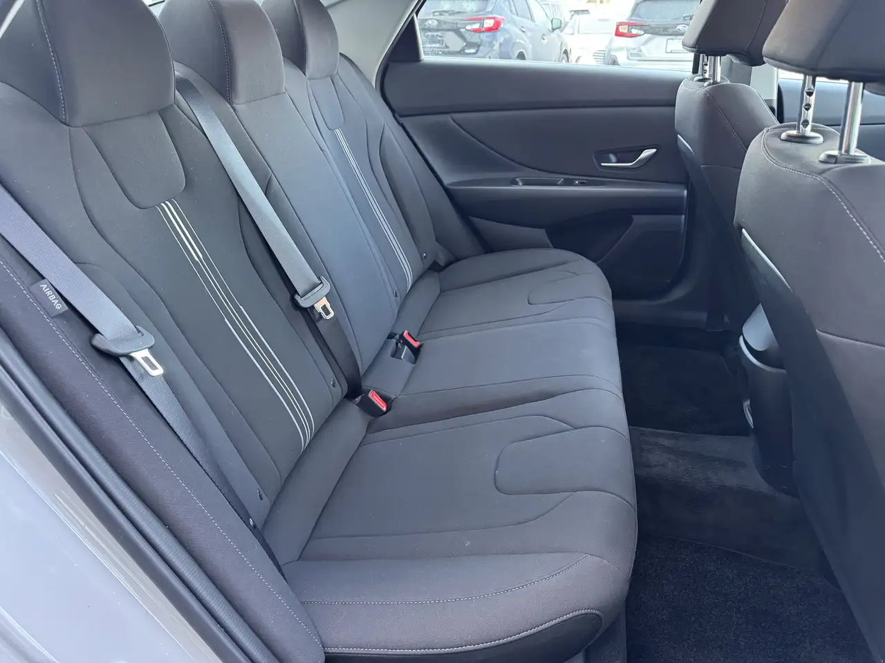 Hyundai ELANTRA снимка Hyundai ELANTRA