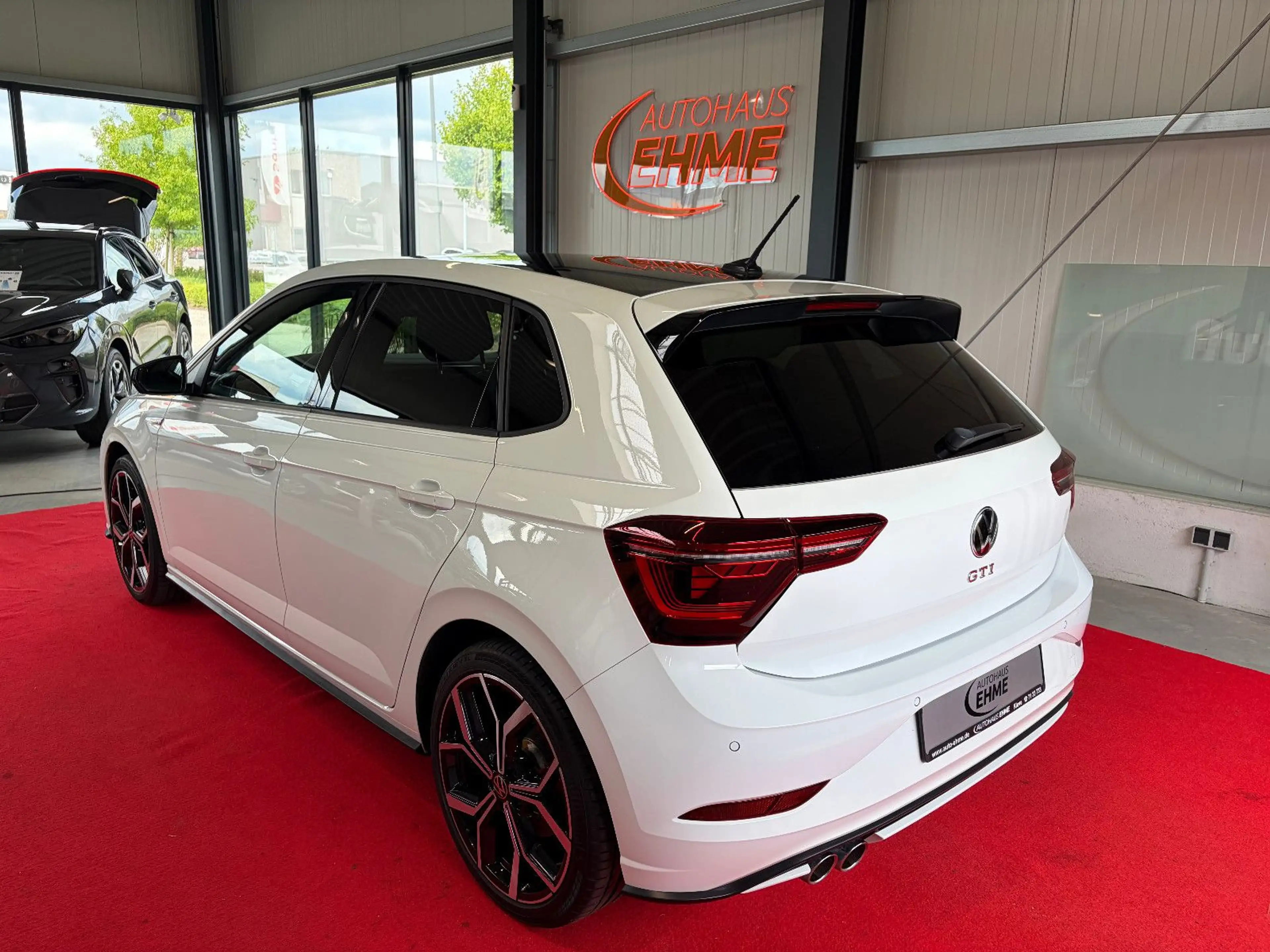 Volkswagen Polo GTI 2.0 TSI DSG *BEATS*CAM*FARO*MATRIX LED* — photo 8