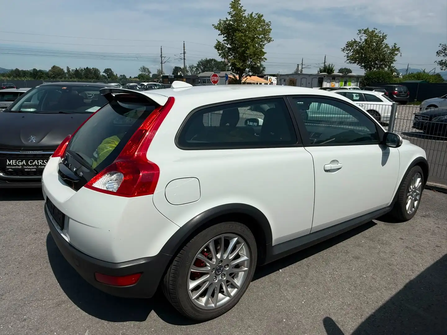 Volvo C30 1.6 D Kinetic Weiß - 2