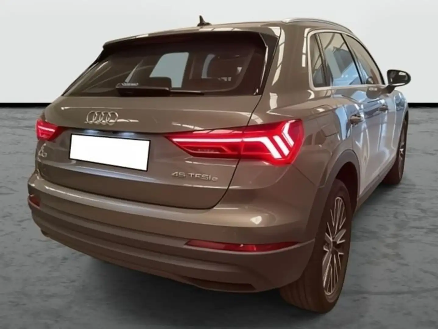 Audi Q3 Edition 45 TFSIe (Híbrido enchufable) 180 kW (245 Gris - 2