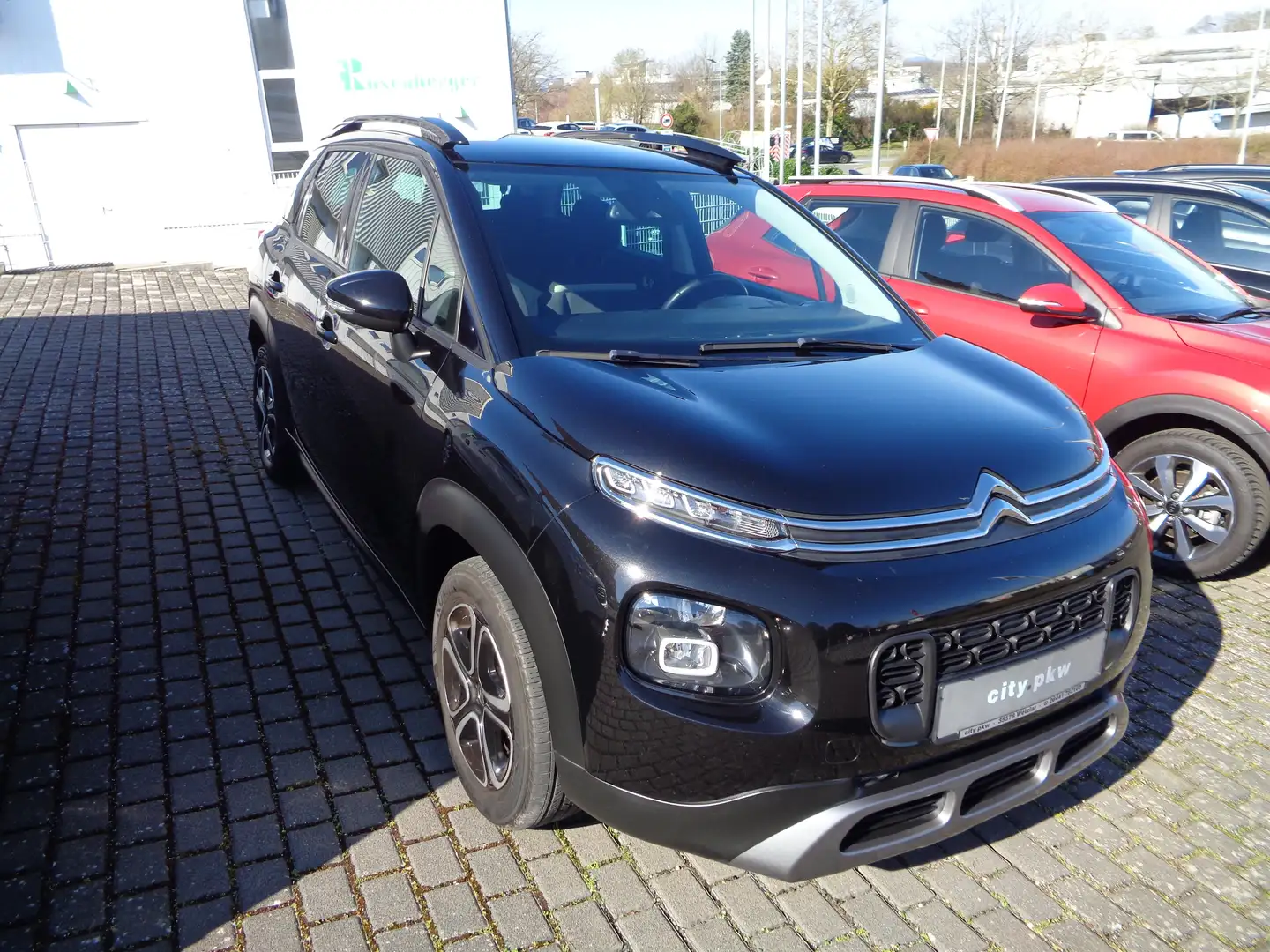 Citroen C3 Aircross Feel, Klima, 1.Hand Schwarz - 1
