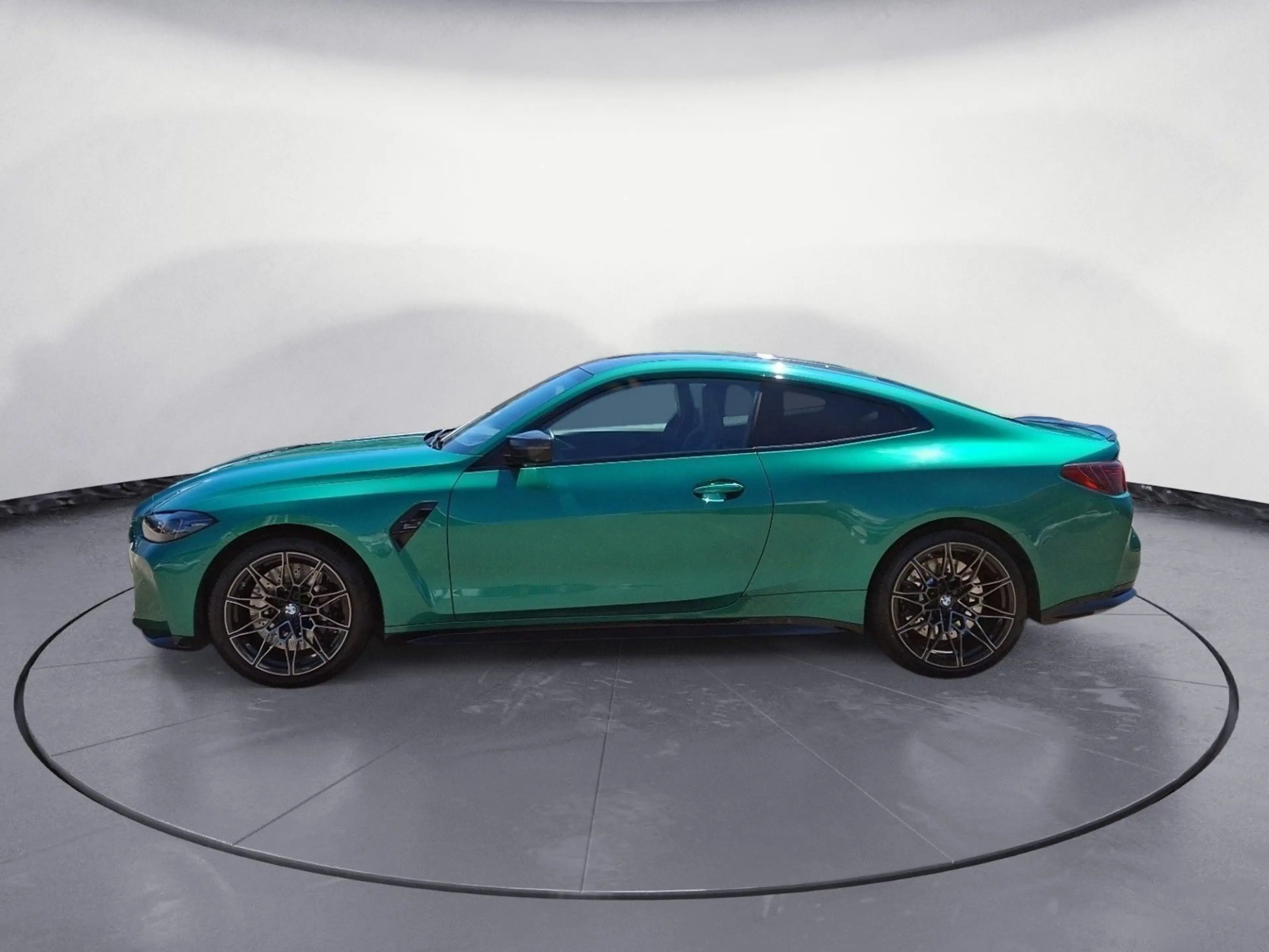 BMW M4 Competition M Carbon Exterieur Parking Plus M — photo 3