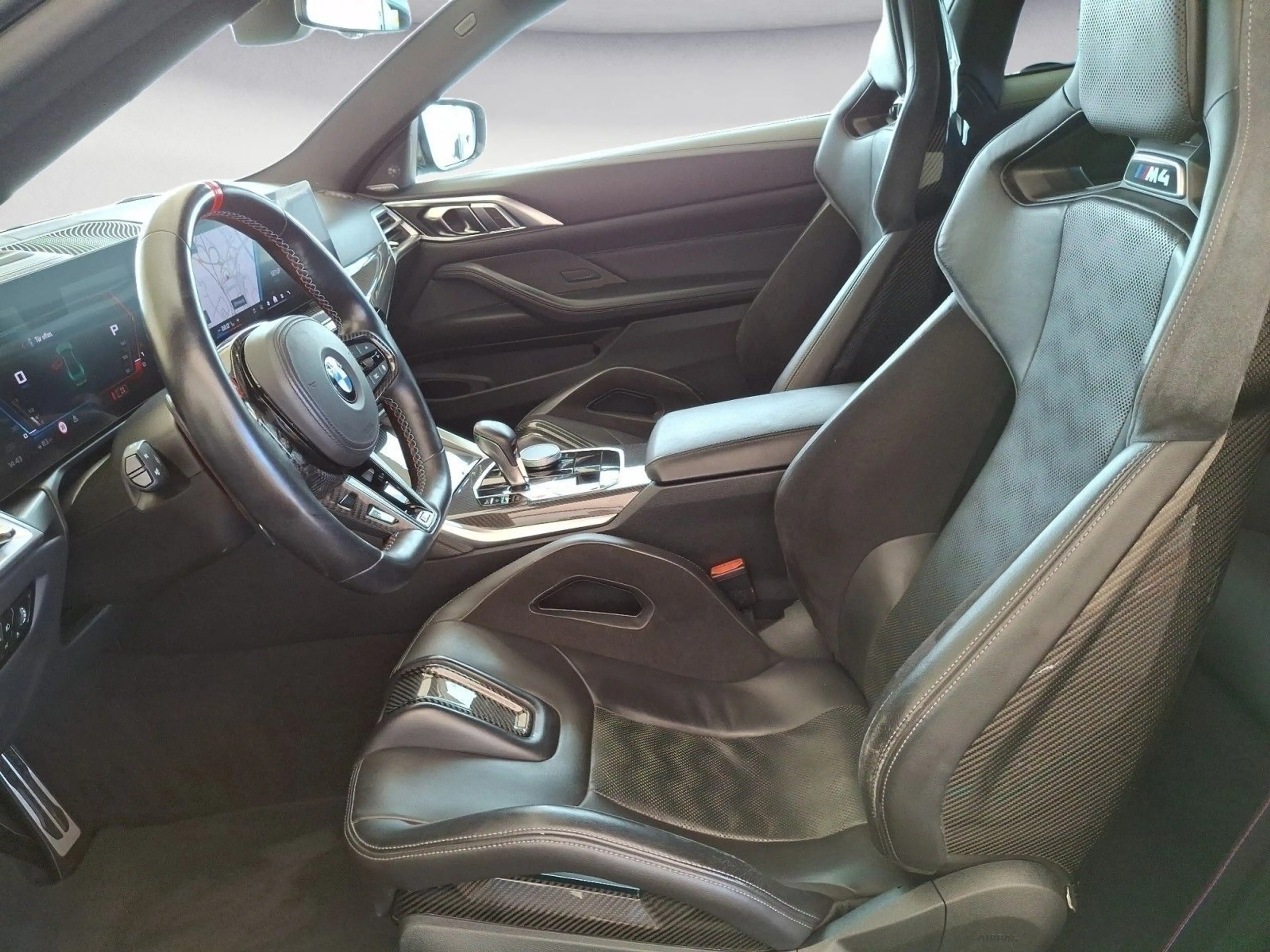 BMW M4 Competition M Carbon Exterieur Parking Plus M — photo 8