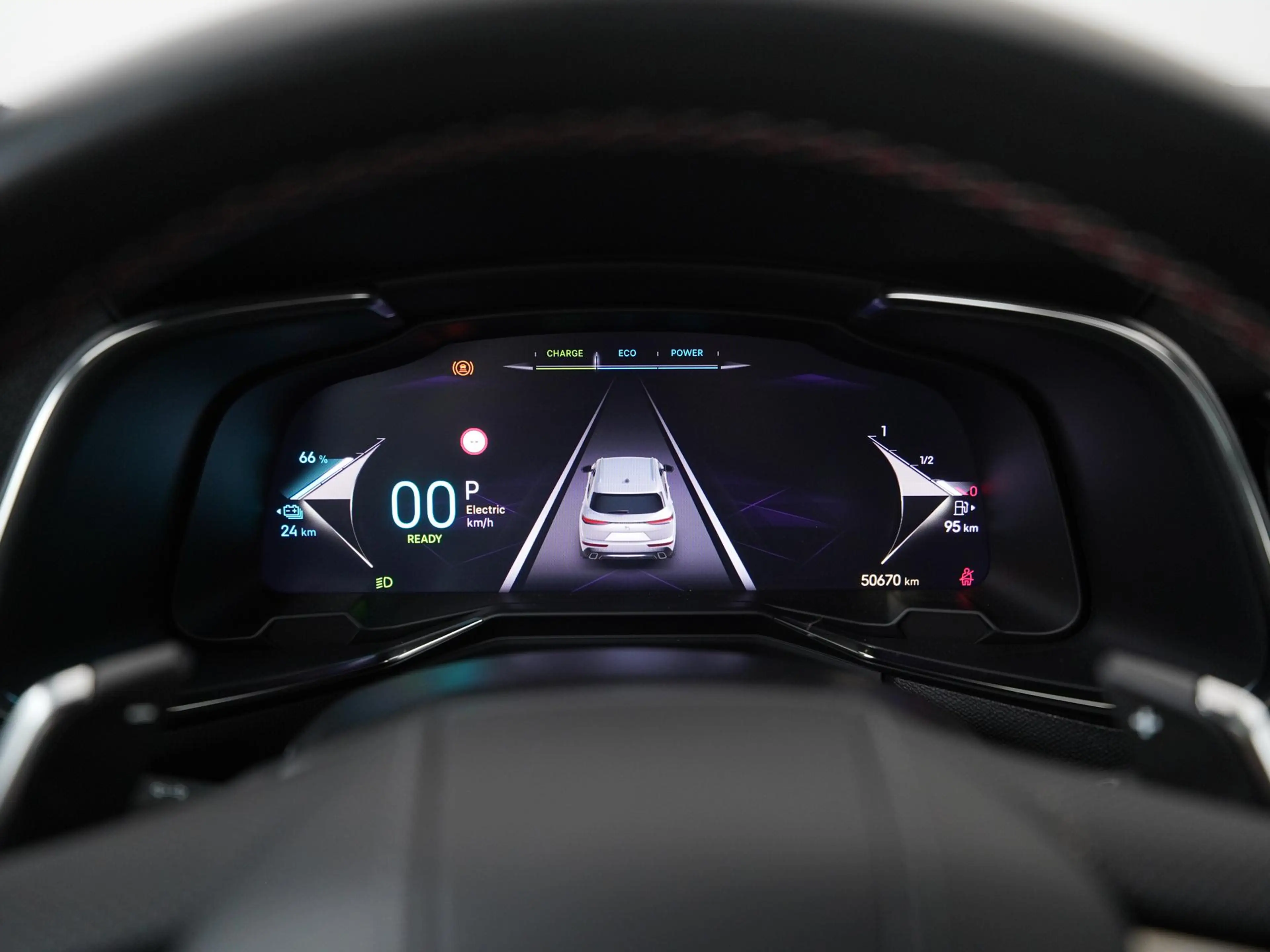 DS Automobiles DS 7 E-Tense 225 Performance Line+ | Panoramadak | Trek — photo 8