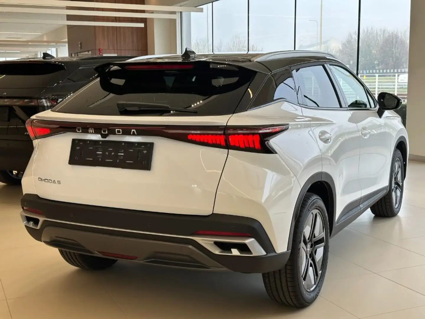 Omoda 5 Omoda 5 1.6 TGDI 147CV aut. Premium Weiß - 2