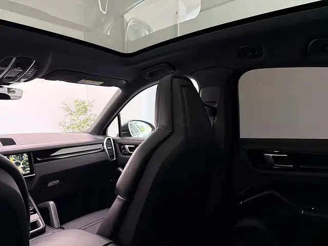 Porsche Cayenne Coupe E-Hybrid PHEV 17,9 kWh Aut. Ansicht 35