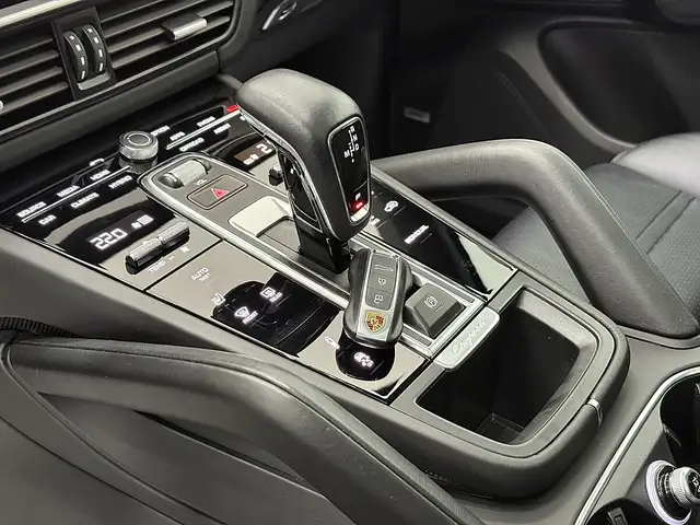 Porsche Cayenne Coupe E-Hybrid PHEV 17,9 kWh Aut. Ansicht 17