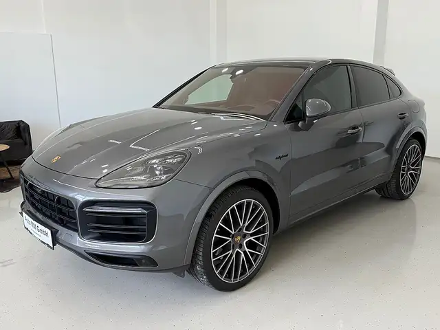 Porsche Cayenne Coupe E-Hybrid PHEV 17,9 kWh Aut. Ansicht 3