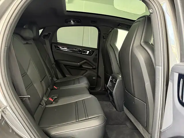 Porsche Cayenne Coupe E-Hybrid PHEV 17,9 kWh Aut. Ansicht 28