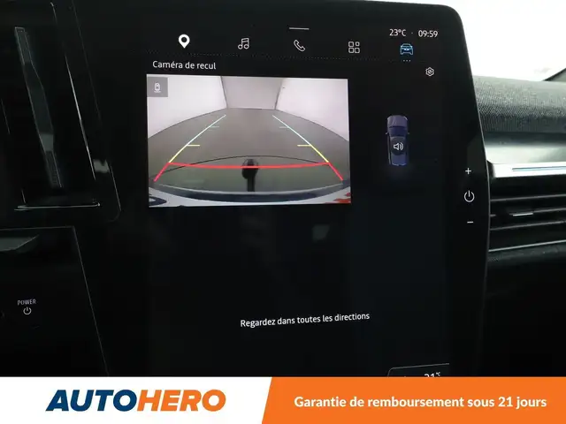 Renault Megane E-Tech view 23