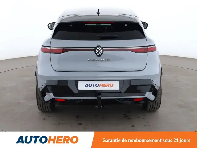 Renault Megane E-Tech view 5