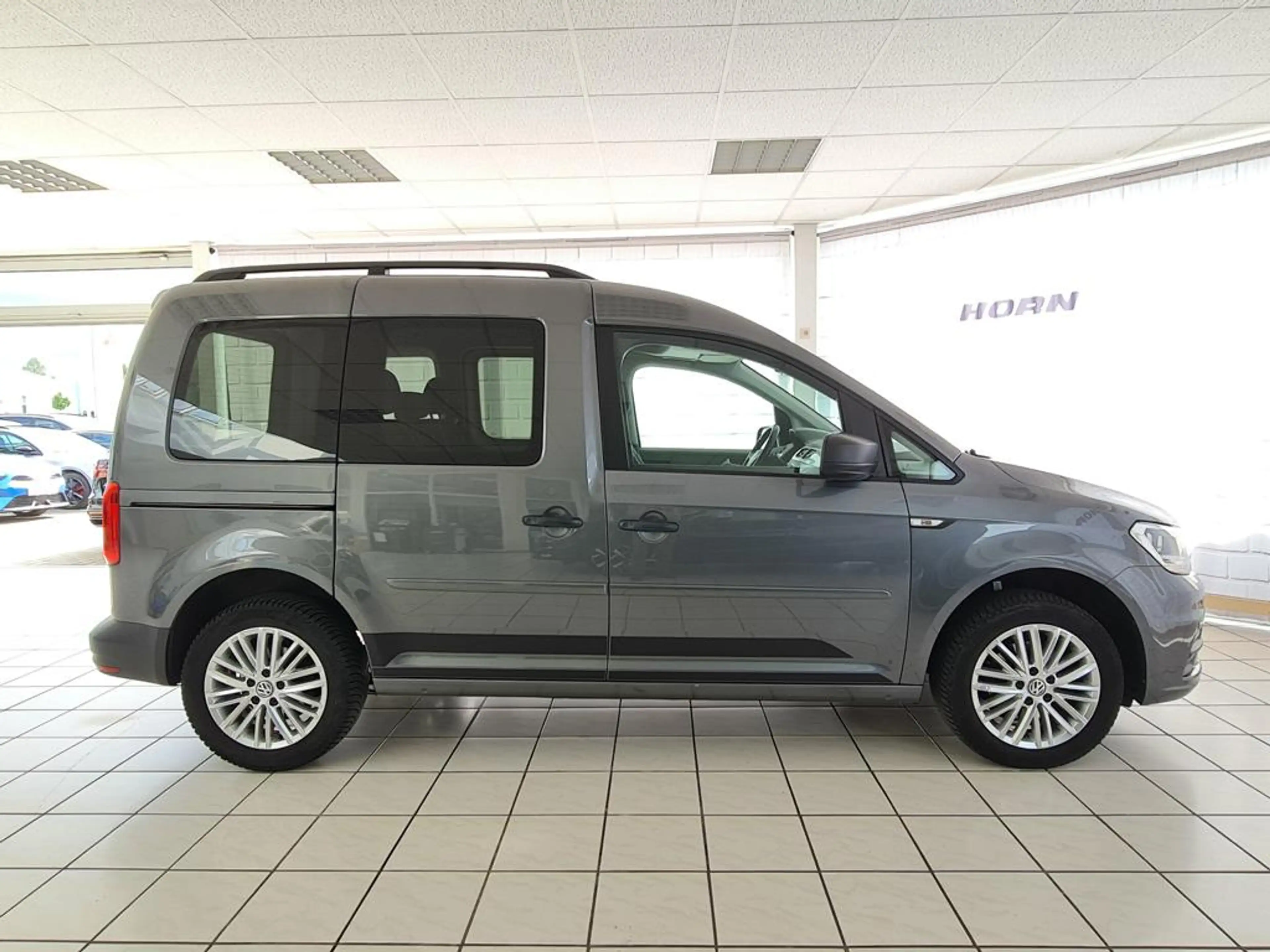 Volkswagen Caddy BMT, Sitzheizung, Tempomat, Kamera, AppConnect — photo 6