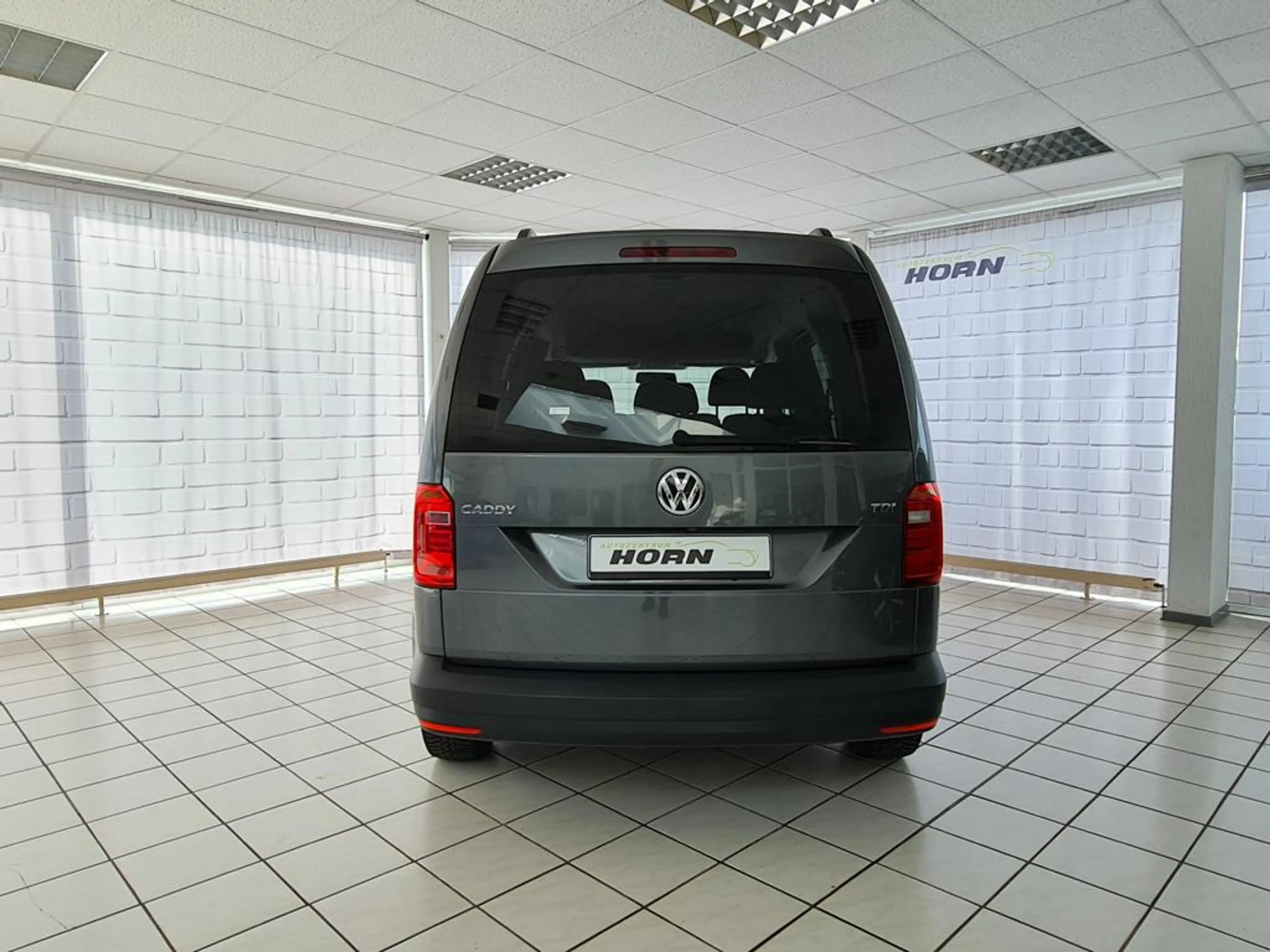 Volkswagen Caddy BMT, Sitzheizung, Tempomat, Kamera, AppConnect — photo 9