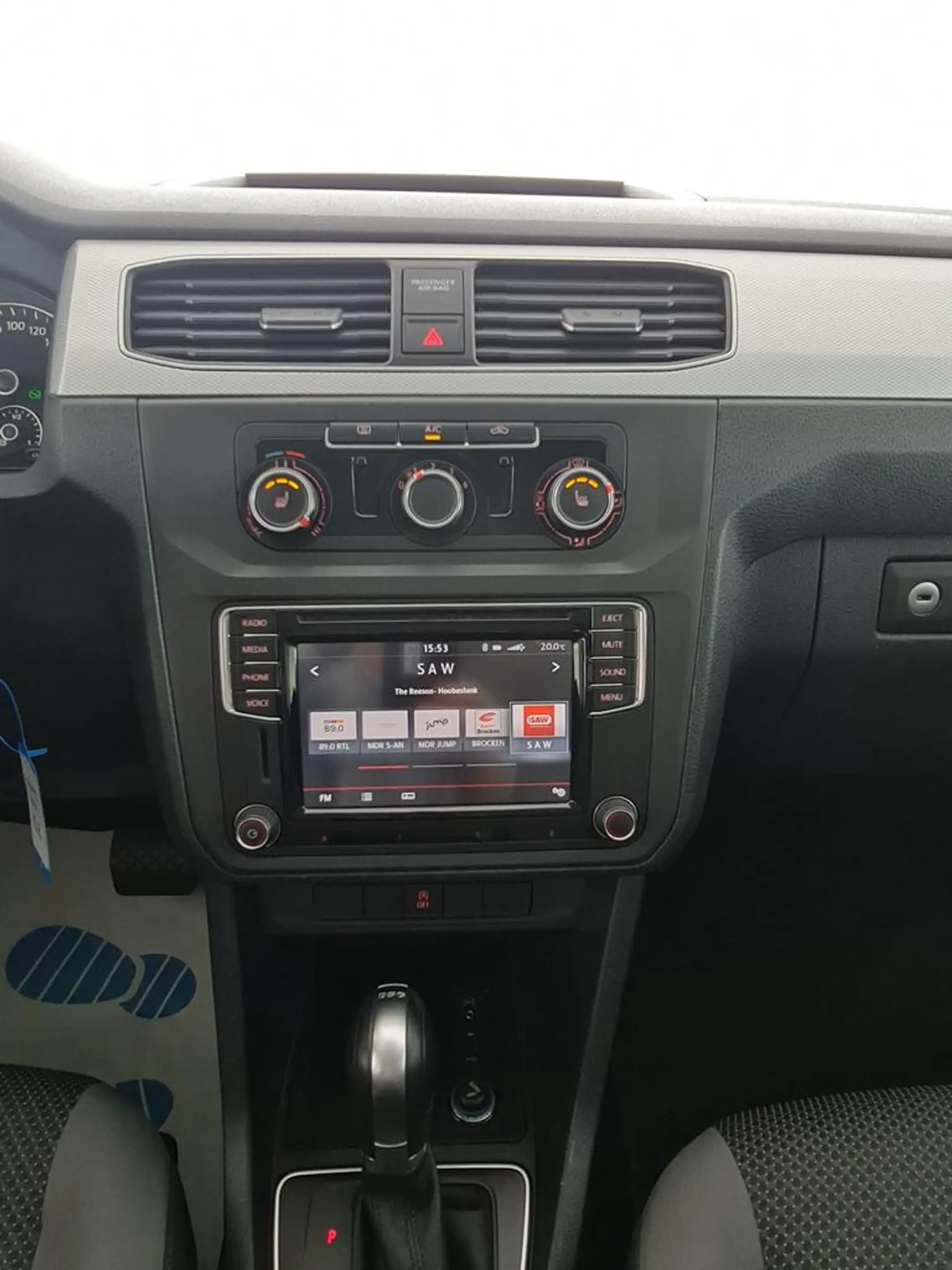 Volkswagen Caddy BMT, Sitzheizung, Tempomat, Kamera, AppConnect — photo 15