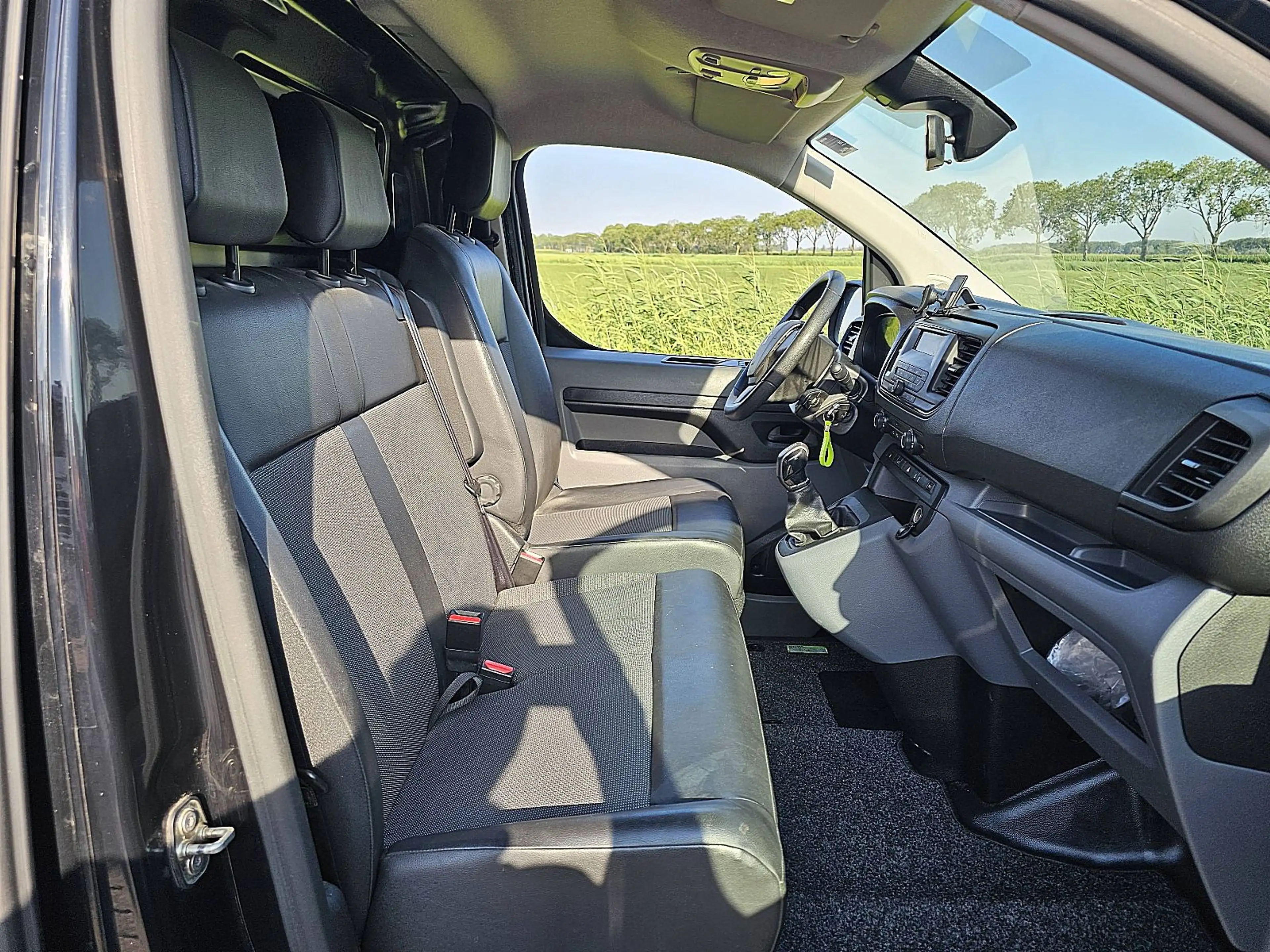 Peugeot Expert 1.6 ac 3-zits EURO6 — photo 7