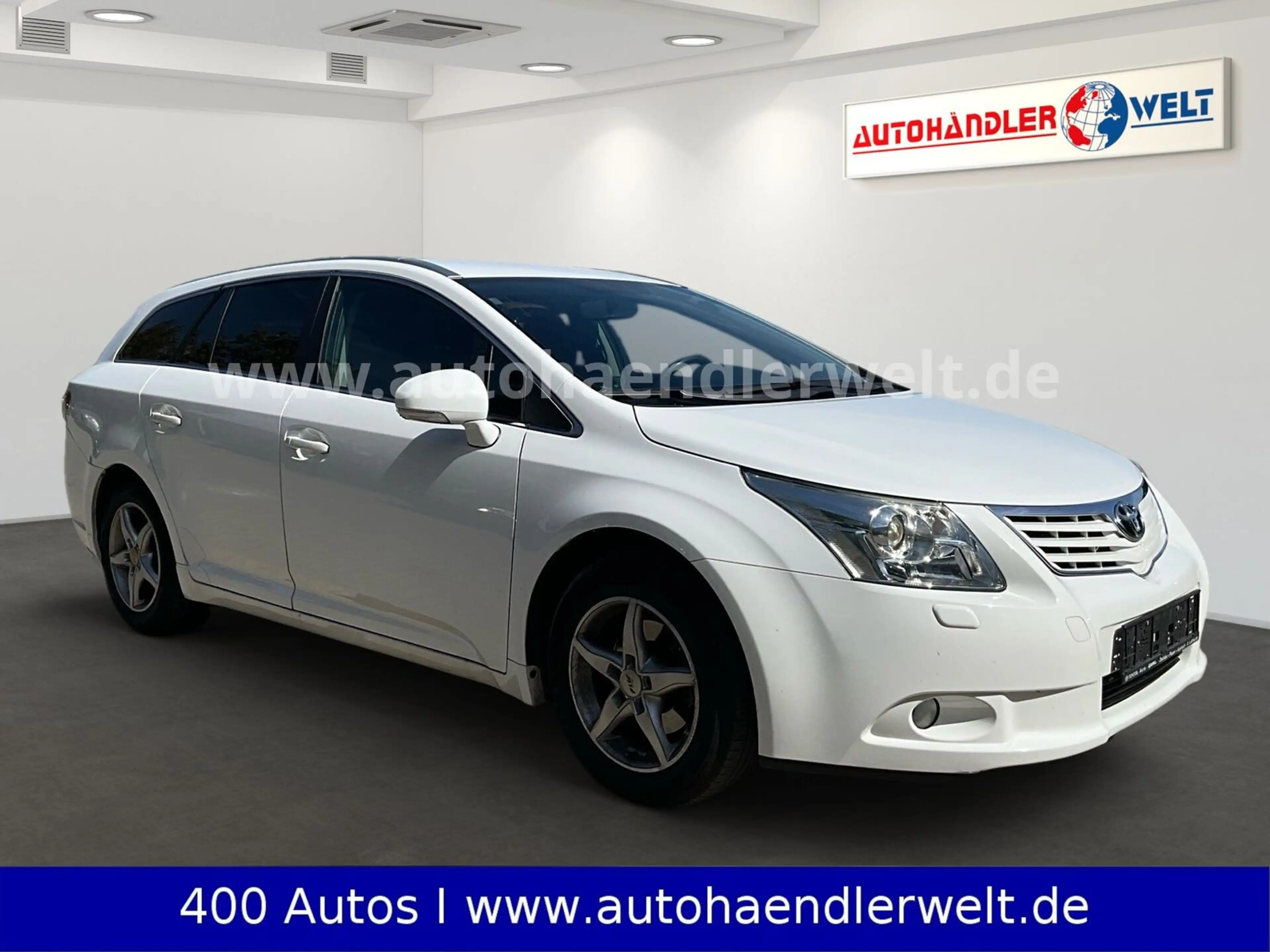 Toyota Avensis Kombi 1.6 Edition Xenon Alu — photo 3