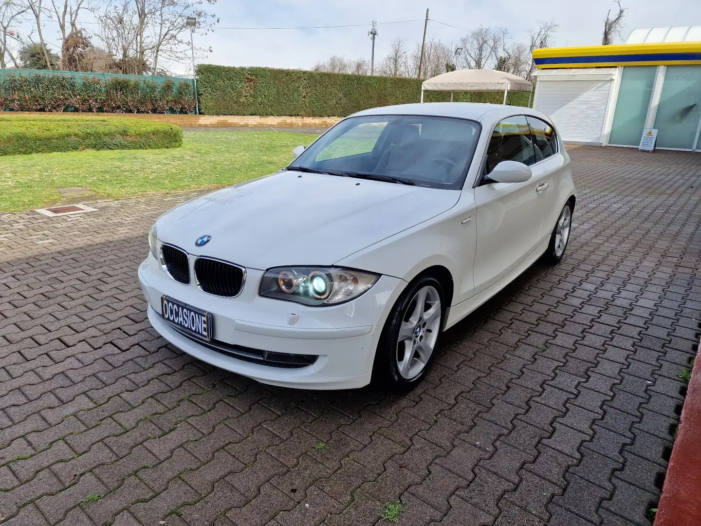 BMW 116 116i 5p Eletta 122cv Bianco - 2