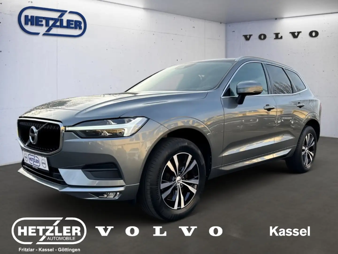 Volvo XC60 Momentum Pro 2WD AHK Navi Digitales Cockpit Sounds Grigio - 1