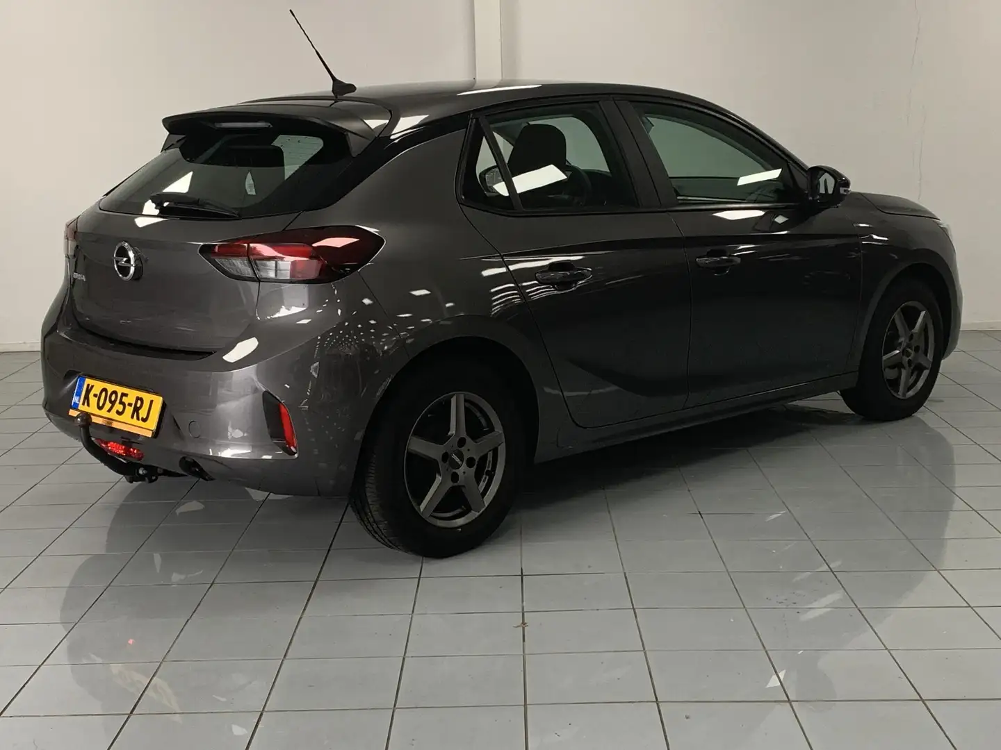 Opel Corsa 1.2 Edition TREKHAAK | AIRCONDITIONING | LICHTMETA Grigio - 2