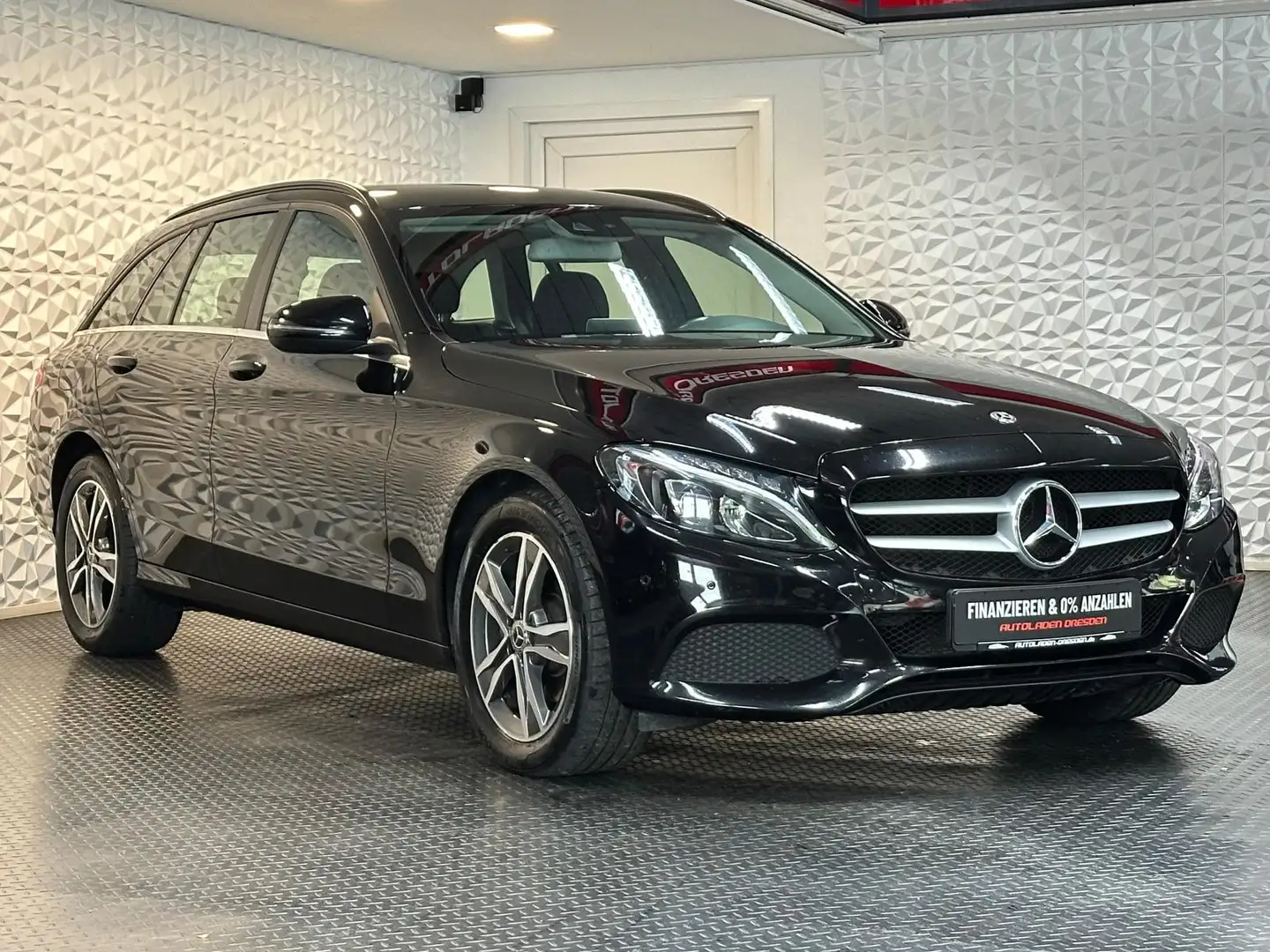 Mercedes-Benz C 200 d T* LED#SHZ#TEMPO#PDC#NAVI#FRONT#KLIMA#TOT Schwarz - 2