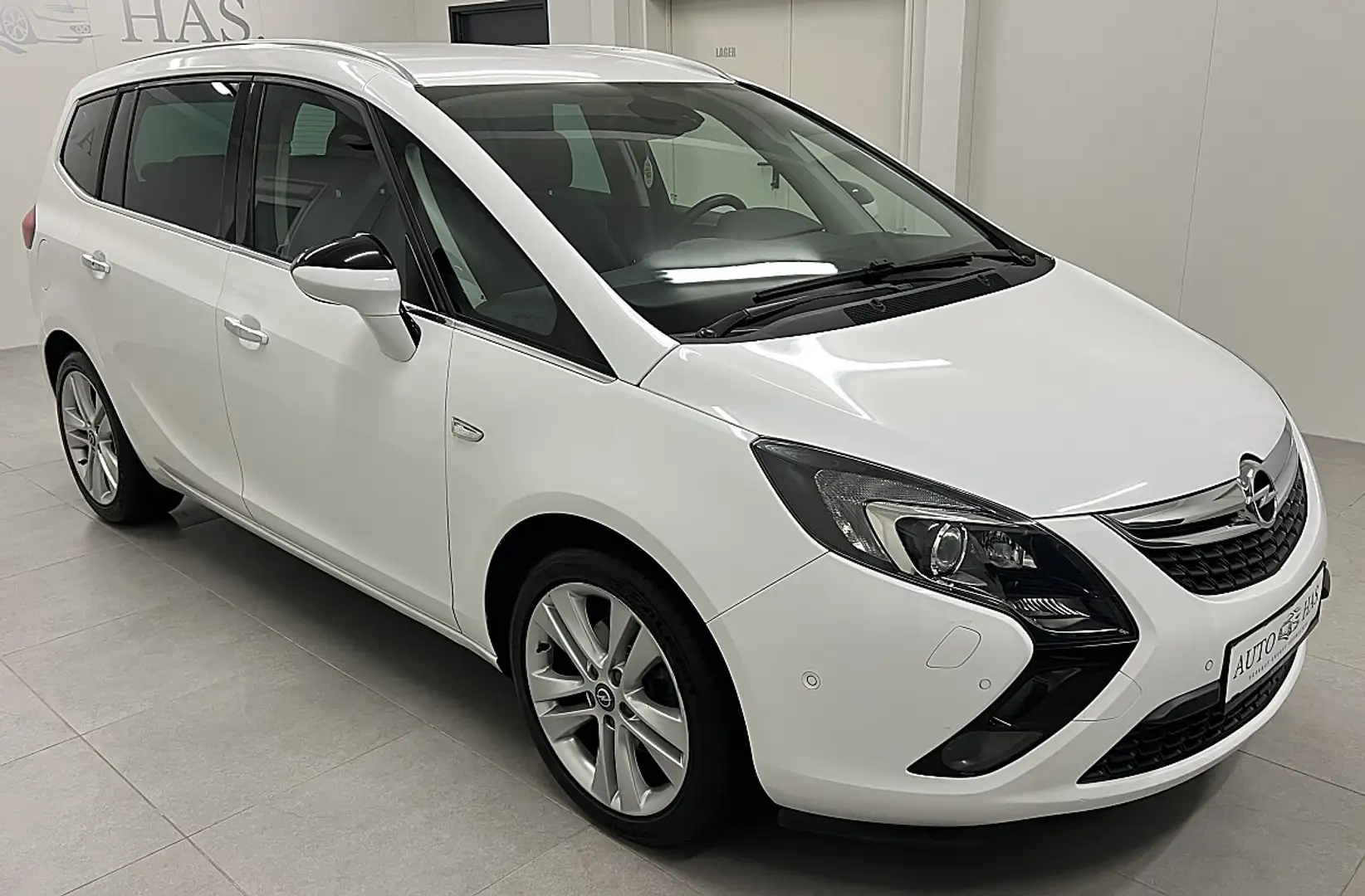 Opel Zafira Tourer 2,0 CDTI Ecotec Cosmo *7-Sitzer*Lenkradheizung* Weiß - 2