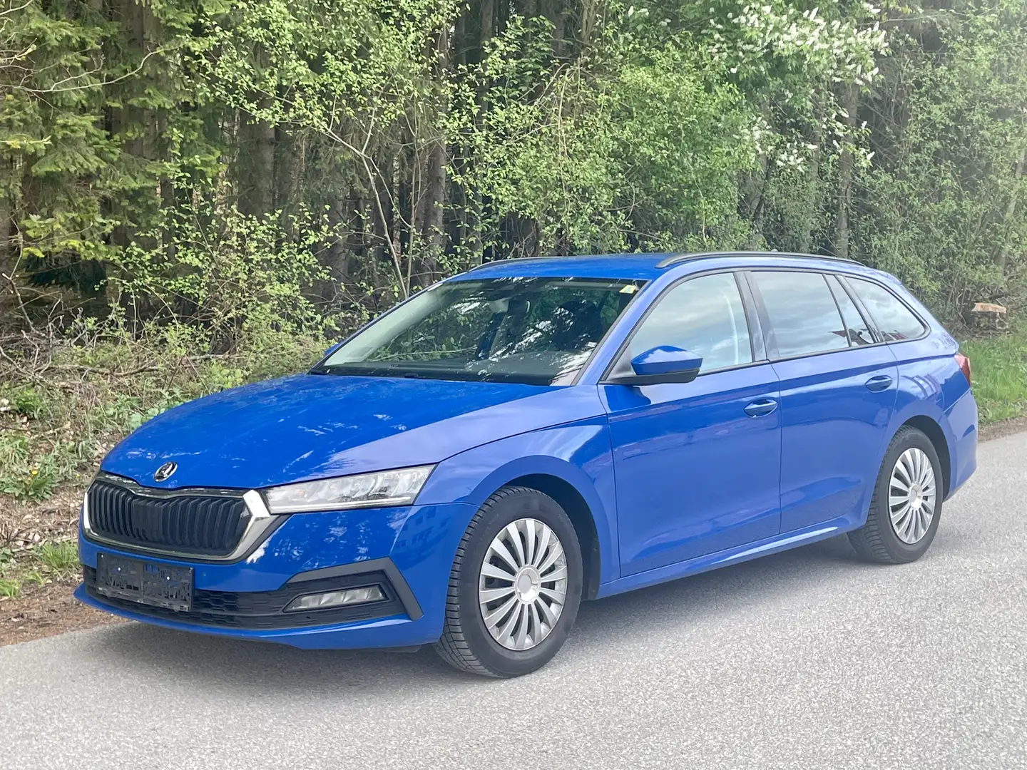 Skoda Octavia *ZAHNRIEMEN NEU*NEUER SERVICE*GETRIEBEÖL NEU* Blauw - 1