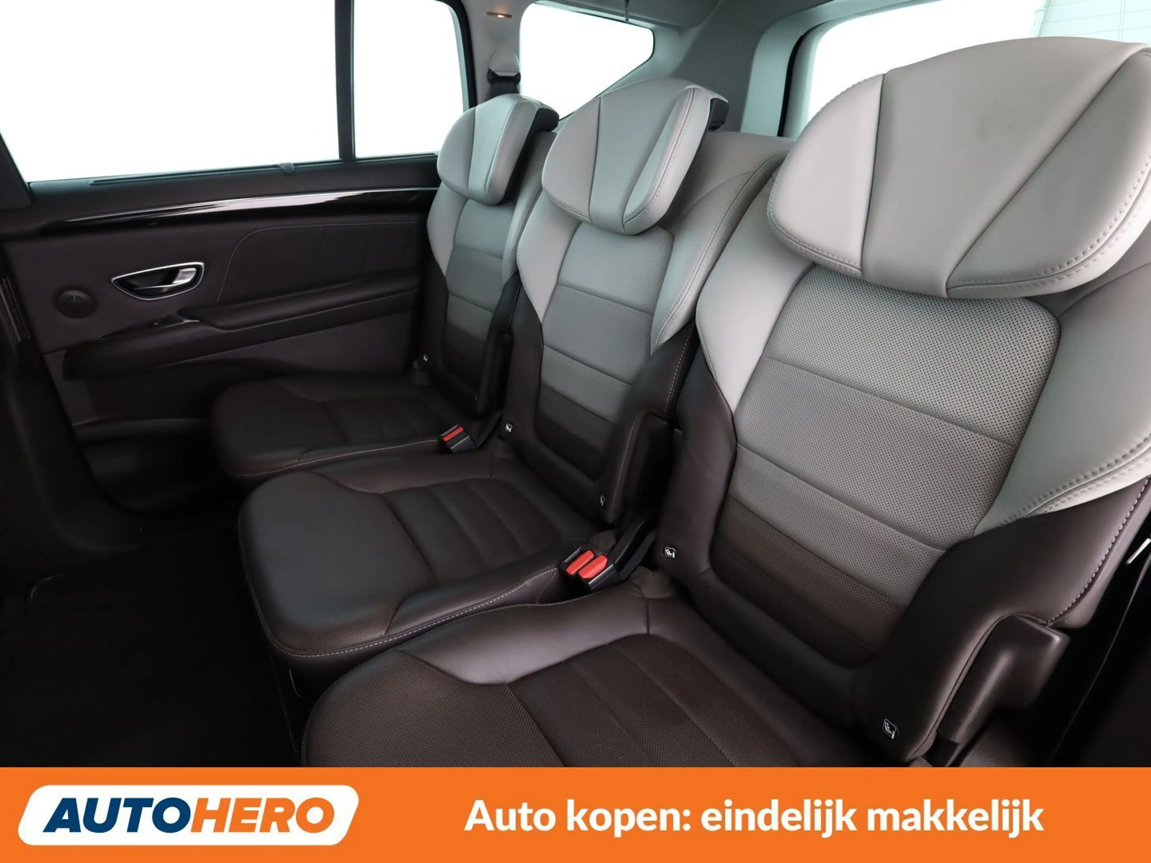 Renault Espace 1.6 TCe Energy Initiale Paris — photo 14