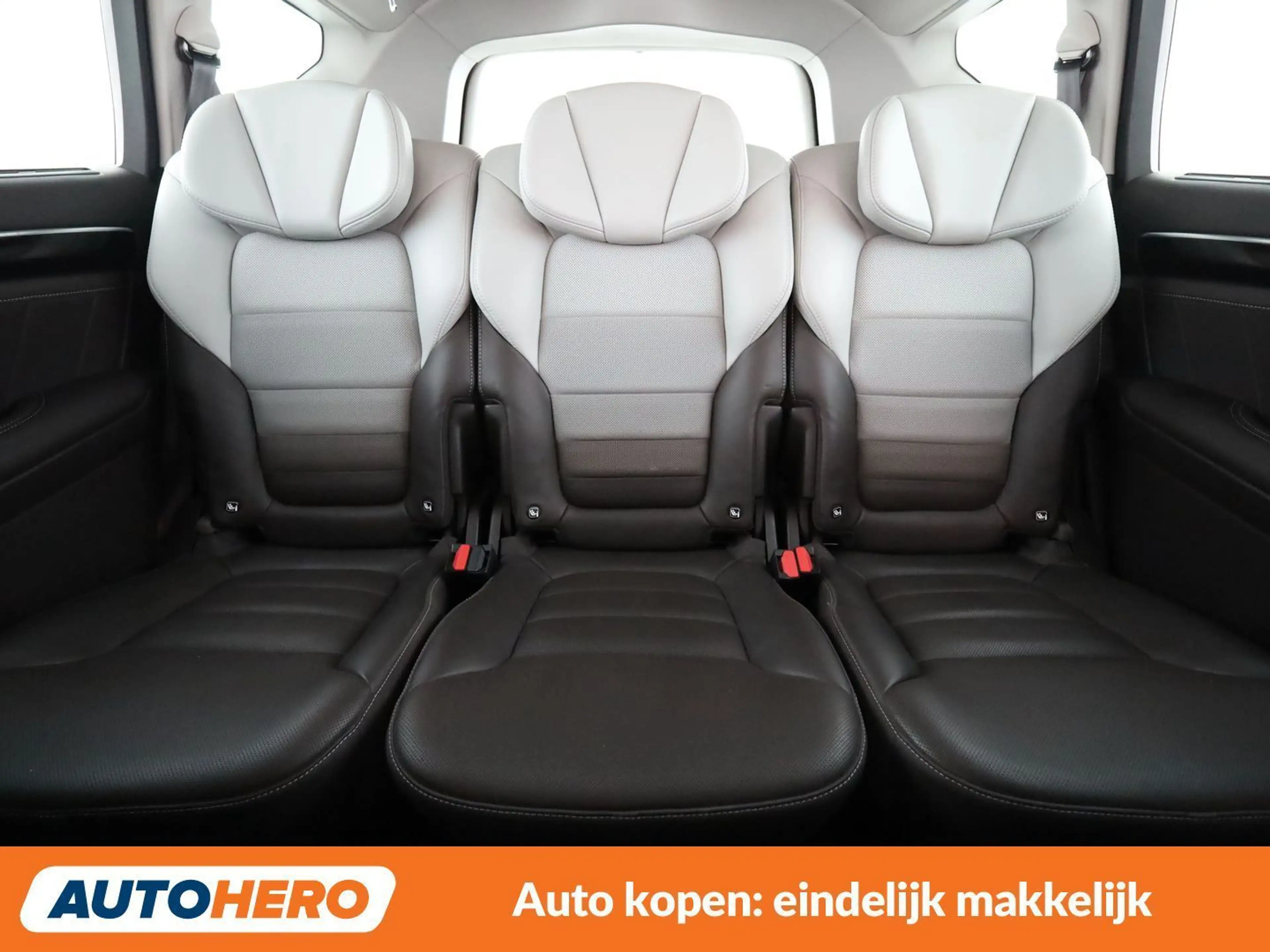 Renault Espace 1.6 TCe Energy Initiale Paris — photo 15