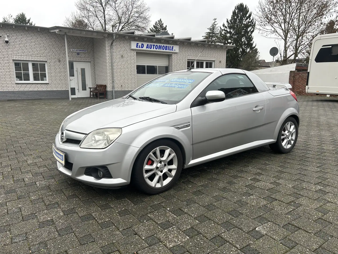 Opel Tigra Tigra Twin Top 1.4 Sport*KLIMA*LEDER* Silber - 1