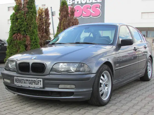 BMW 328 328i