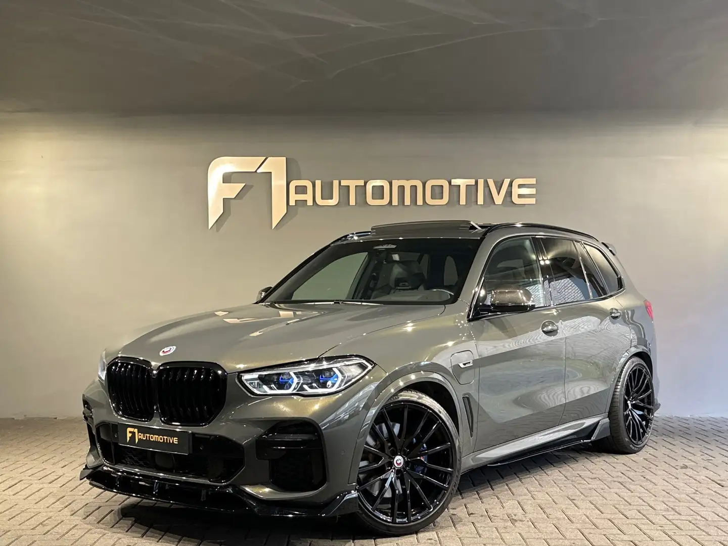 BMW X5 XDrive45e M Sport Pano|M Seat|HuD|H/K|Memory|Massa Gris - 1