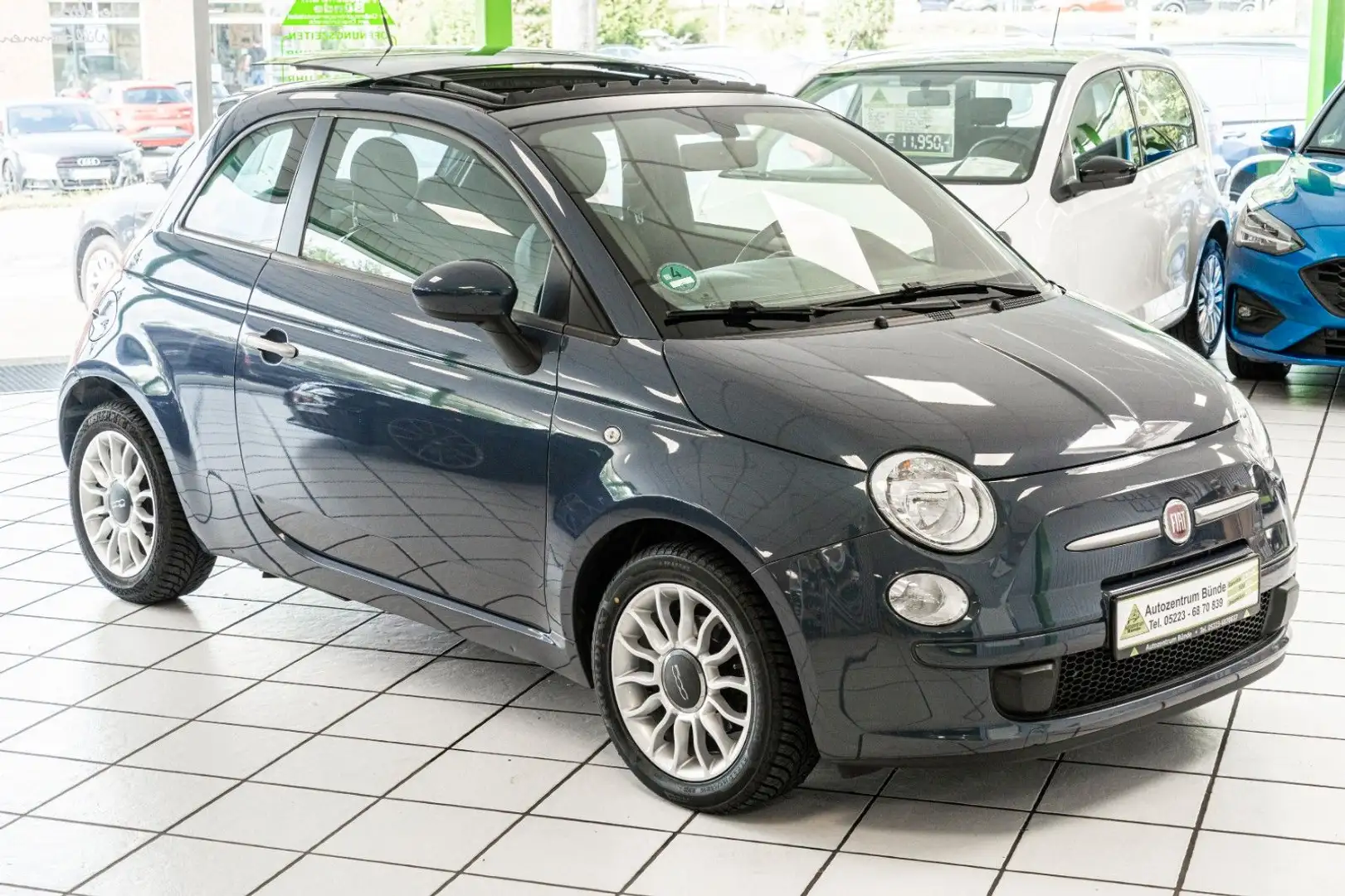 Fiat 500 Benzin 0.9 Twin Air Plus Panoramaglasdach Blau - 1