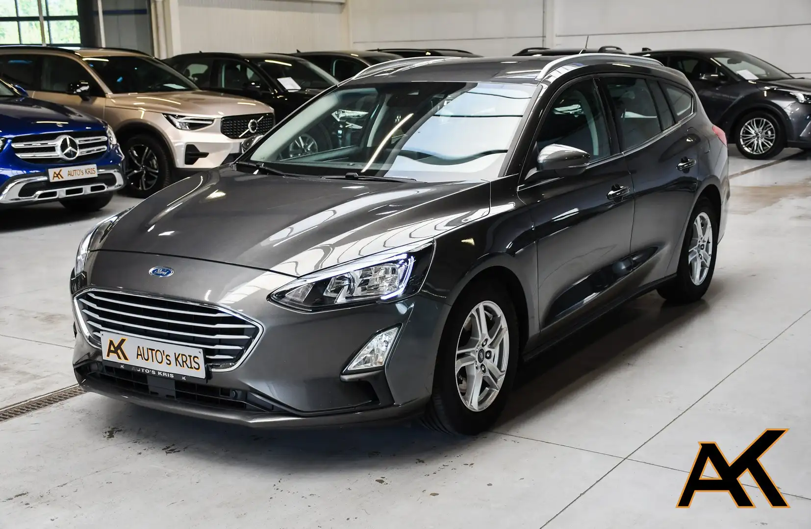 Ford Focus 1.5 EcoBlue Business - NAVI / CAMERA / TREKHAAK Grijs - 1