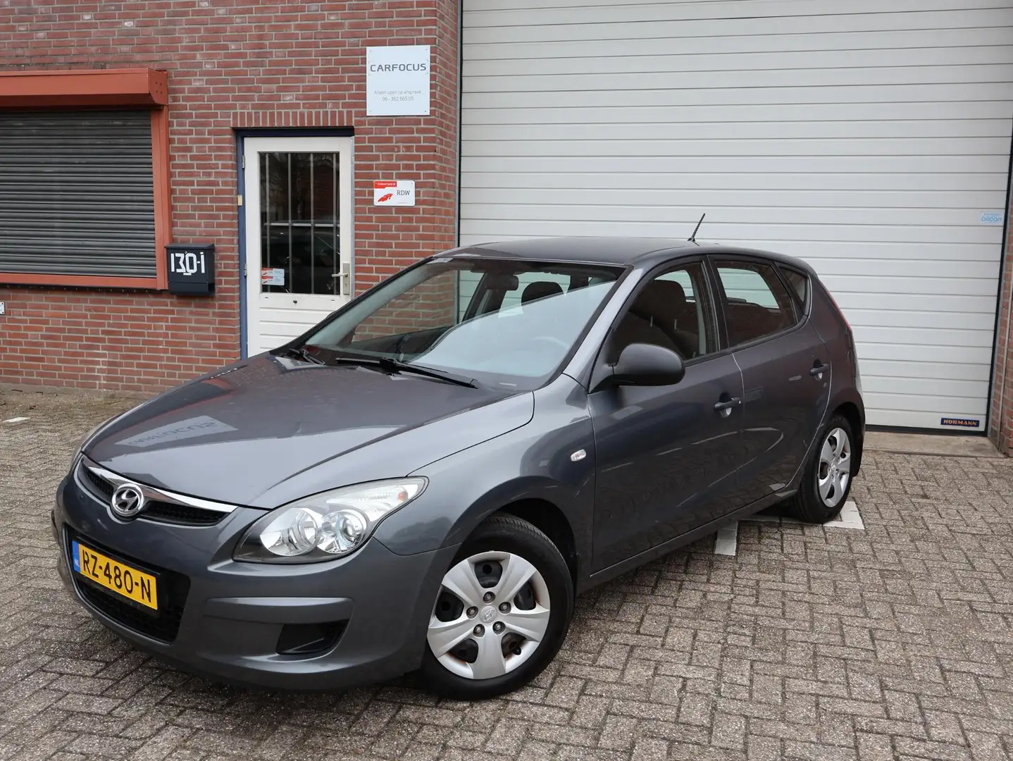 Hyundai i30 1.4i Active Airco APK Grijs - 2