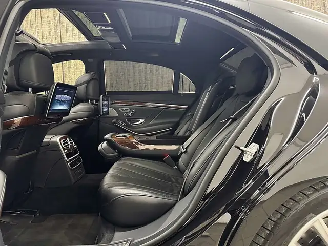 Mercedes-Benz S Class view 13