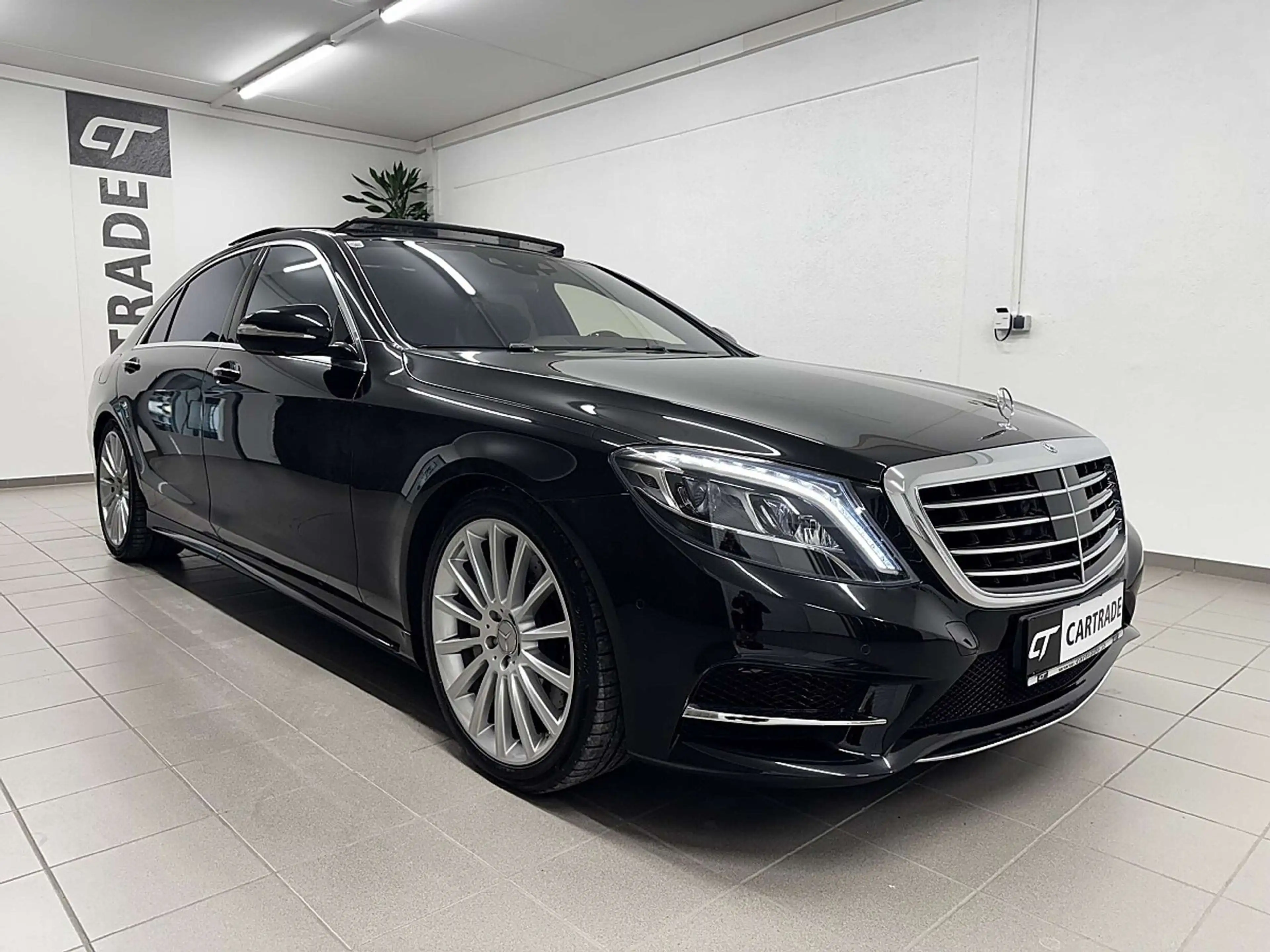 Mercedes-Benz S 350 BlueTEC lang Aut. AMG-LINE/ CHAFFEUR-PAKET/ EXK... — photo 5