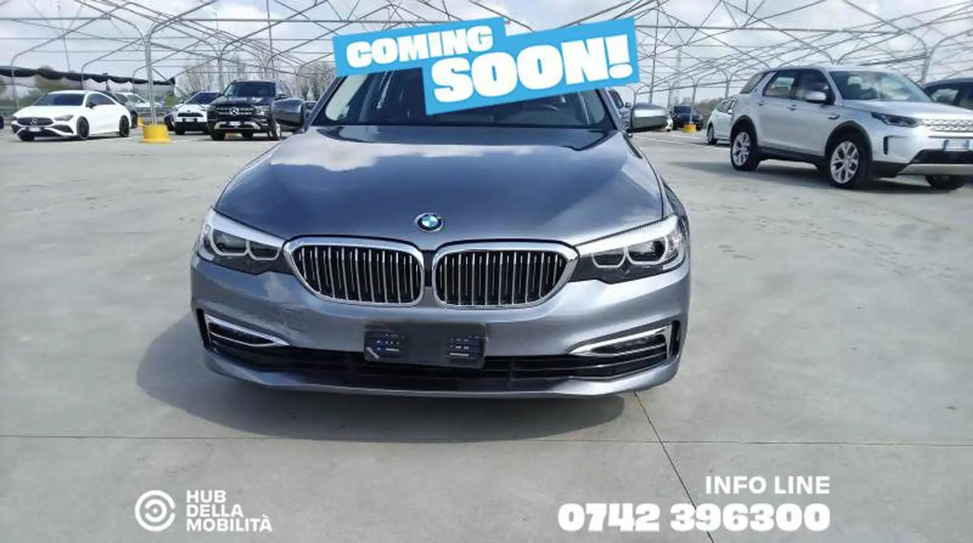 BMW 518 d Touring Luxury Aut. Grigio - 1