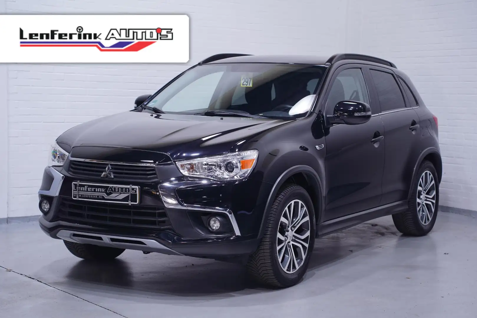 Mitsubishi ASX 1.6 Cleartec Intense Climate control Trekhaak Crui Zwart - 1